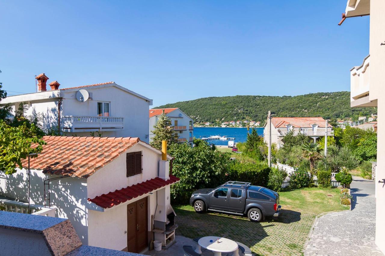 Apartment Tariba Supetarska Draga Extérieur photo