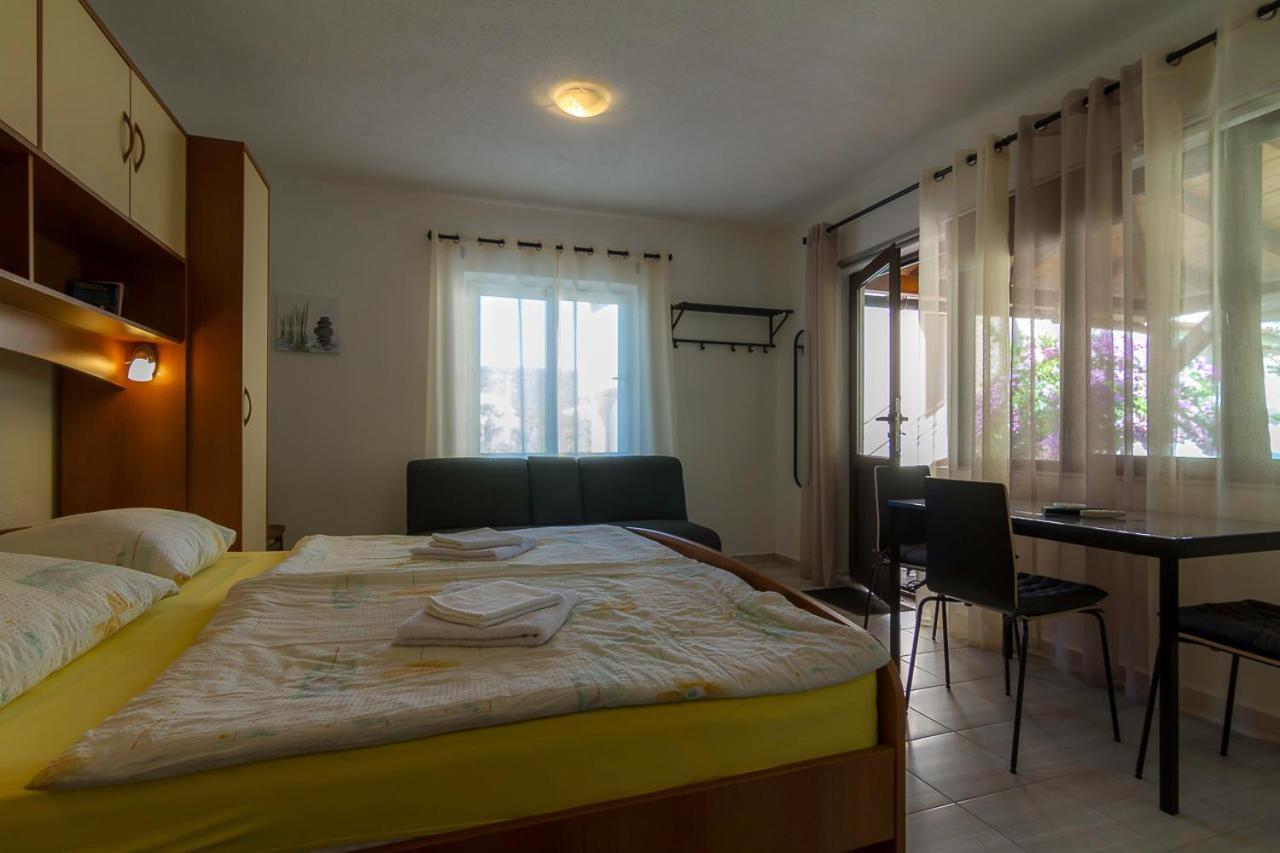 Apartment Tariba Supetarska Draga Extérieur photo
