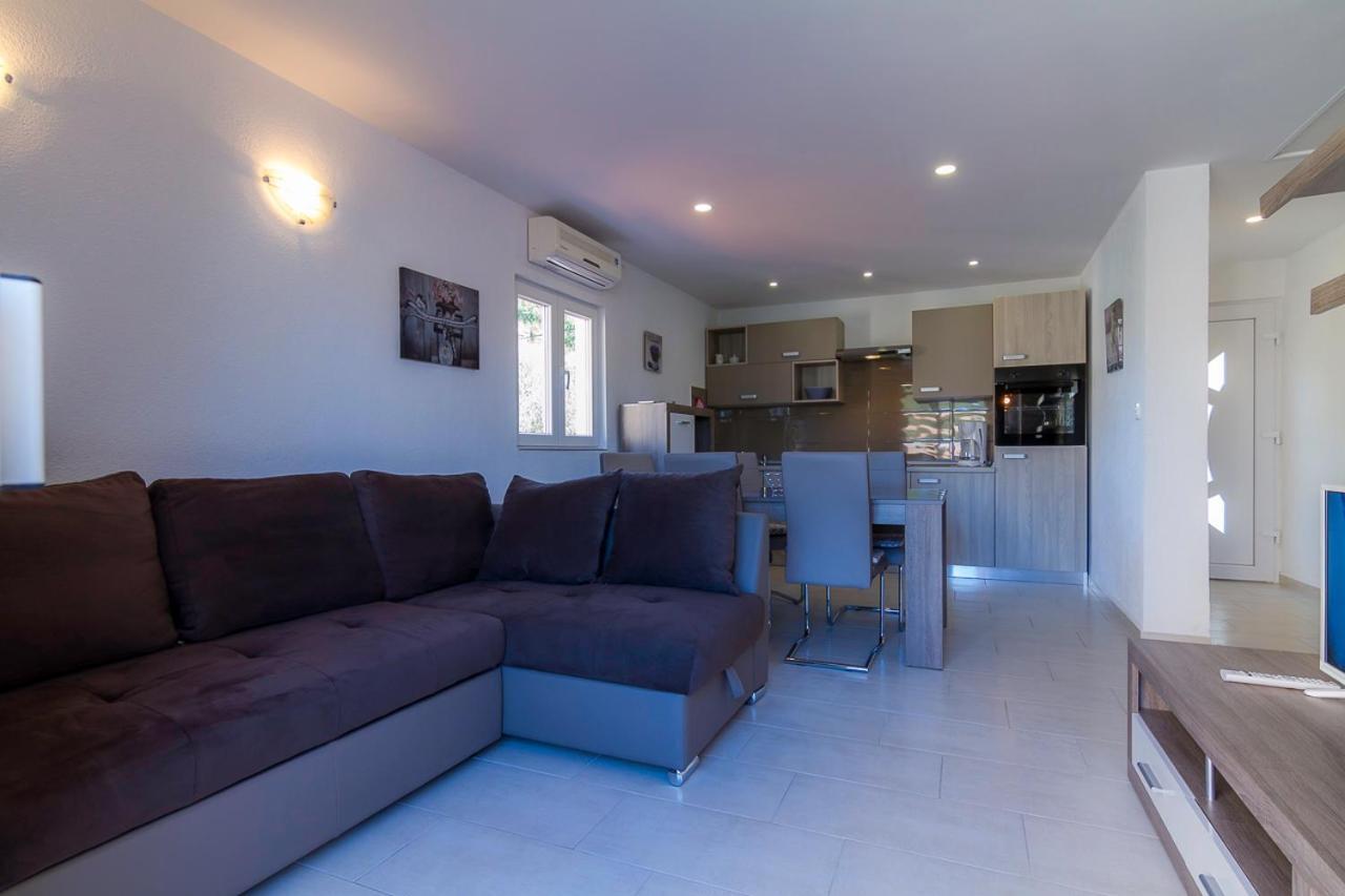 Apartment Tariba Supetarska Draga Extérieur photo